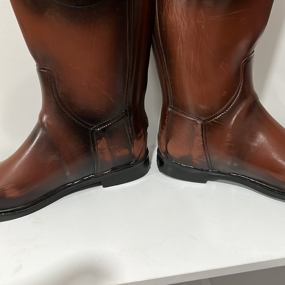 Burberry woman’s Brown Riding Boots size 7 - Picture 9 of 16